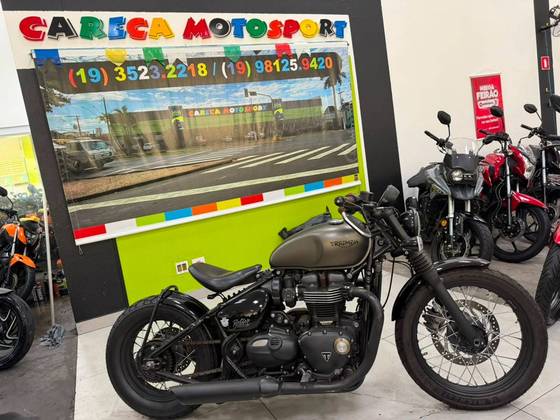 TRIUMPH BONNEVILLE BOBBER 1200 TRIUMPH BONNEVILLE BOBBER 1200